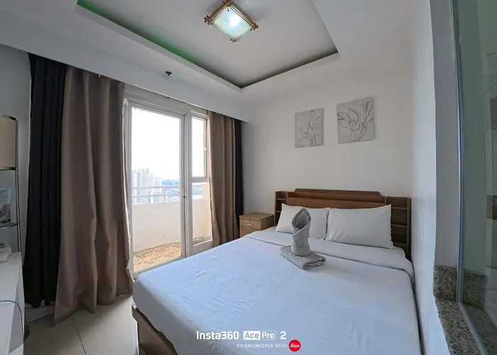 In Malate Facing View 5* Manila